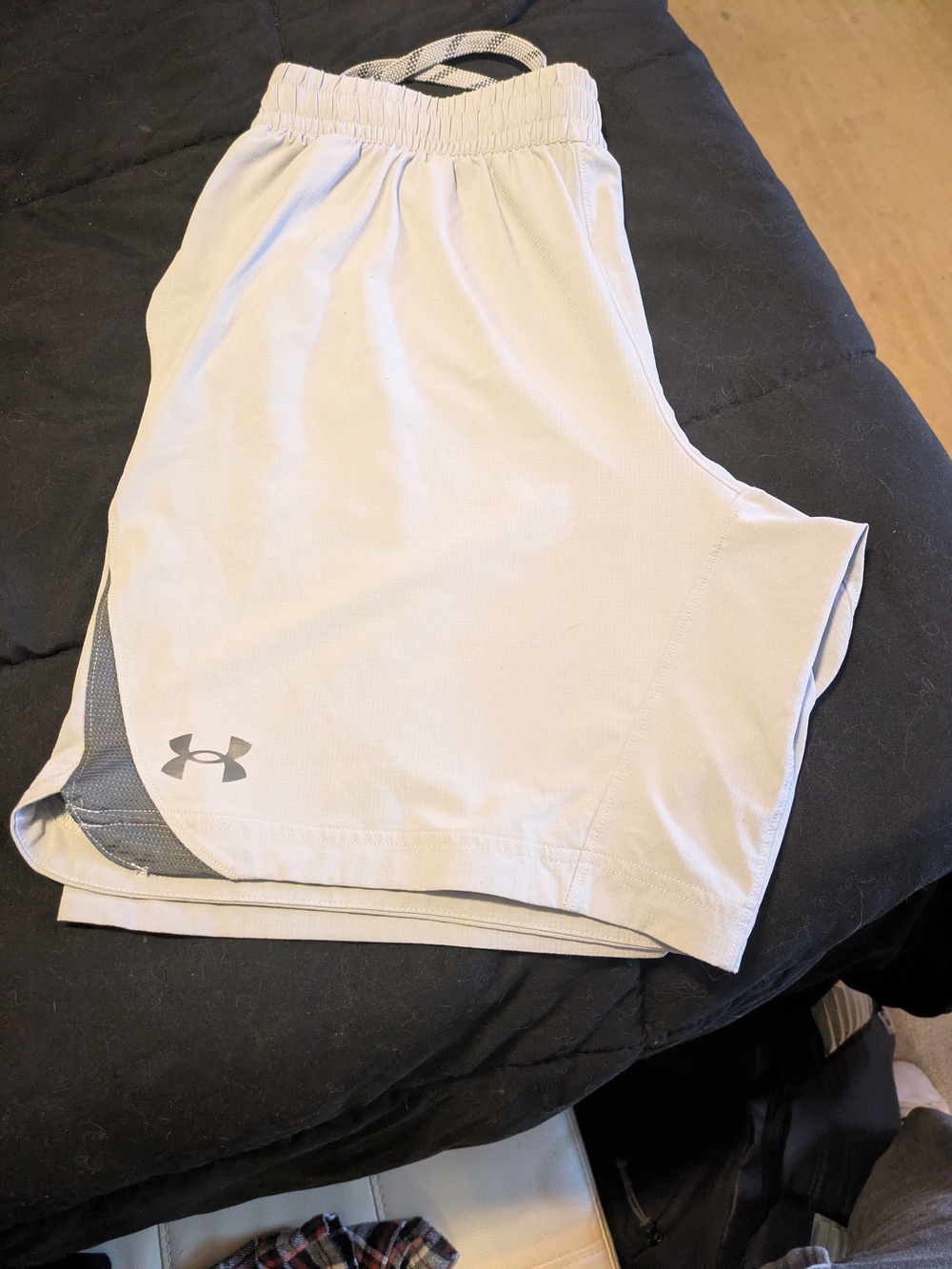 Under Armour Men's Light Gray Performance Training Shorts